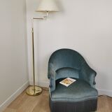 Articulated e-reader floor lamp