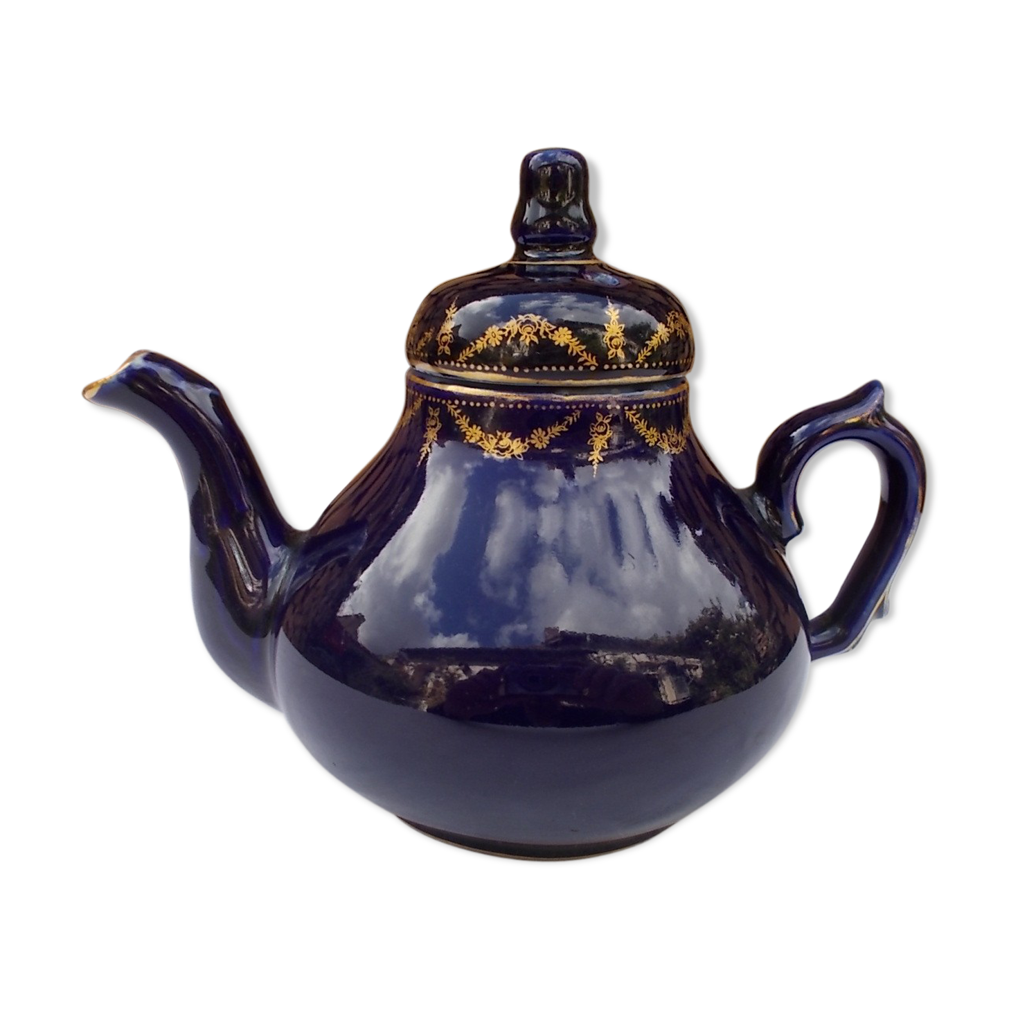 Blue and gold porcelain teapot