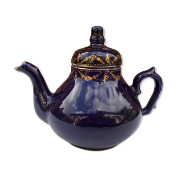 Blue and gold porcelain teapot