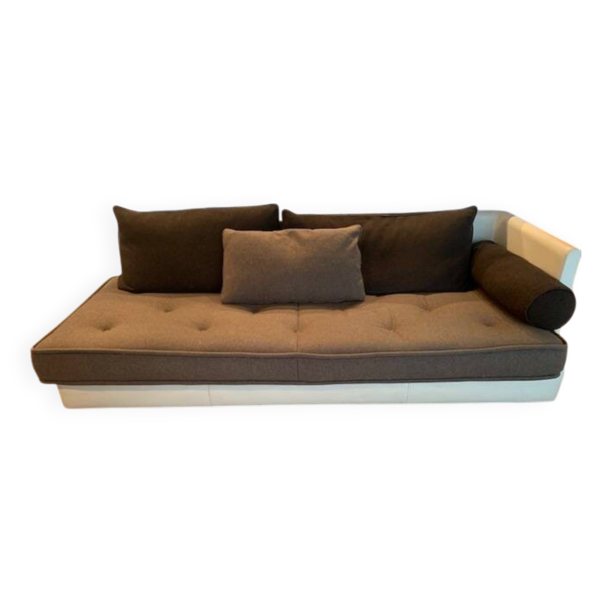 "Nomade" Meridian Sofa Ligne Roset by designer Didier Gomez
