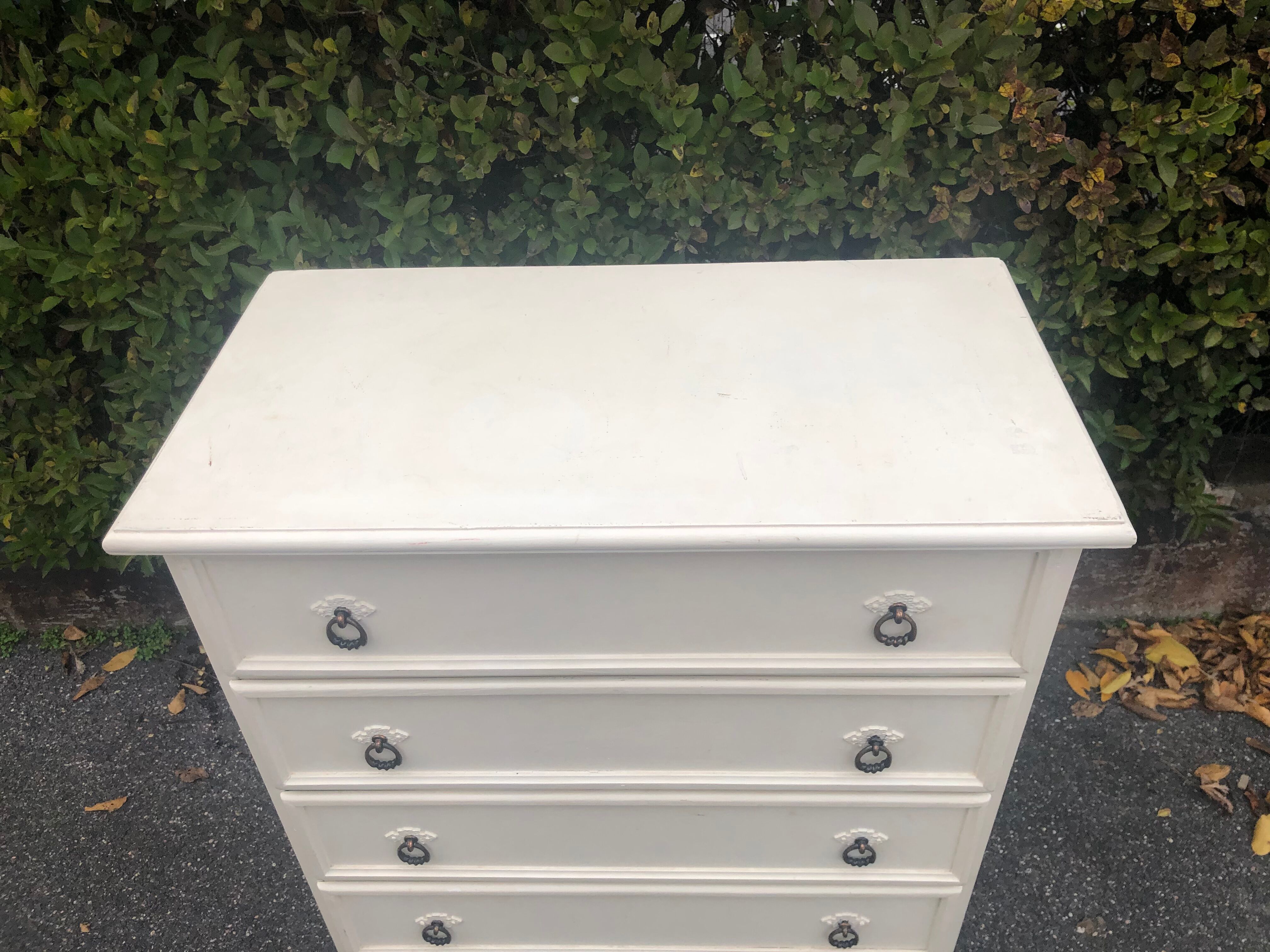 Commode vintage blanche