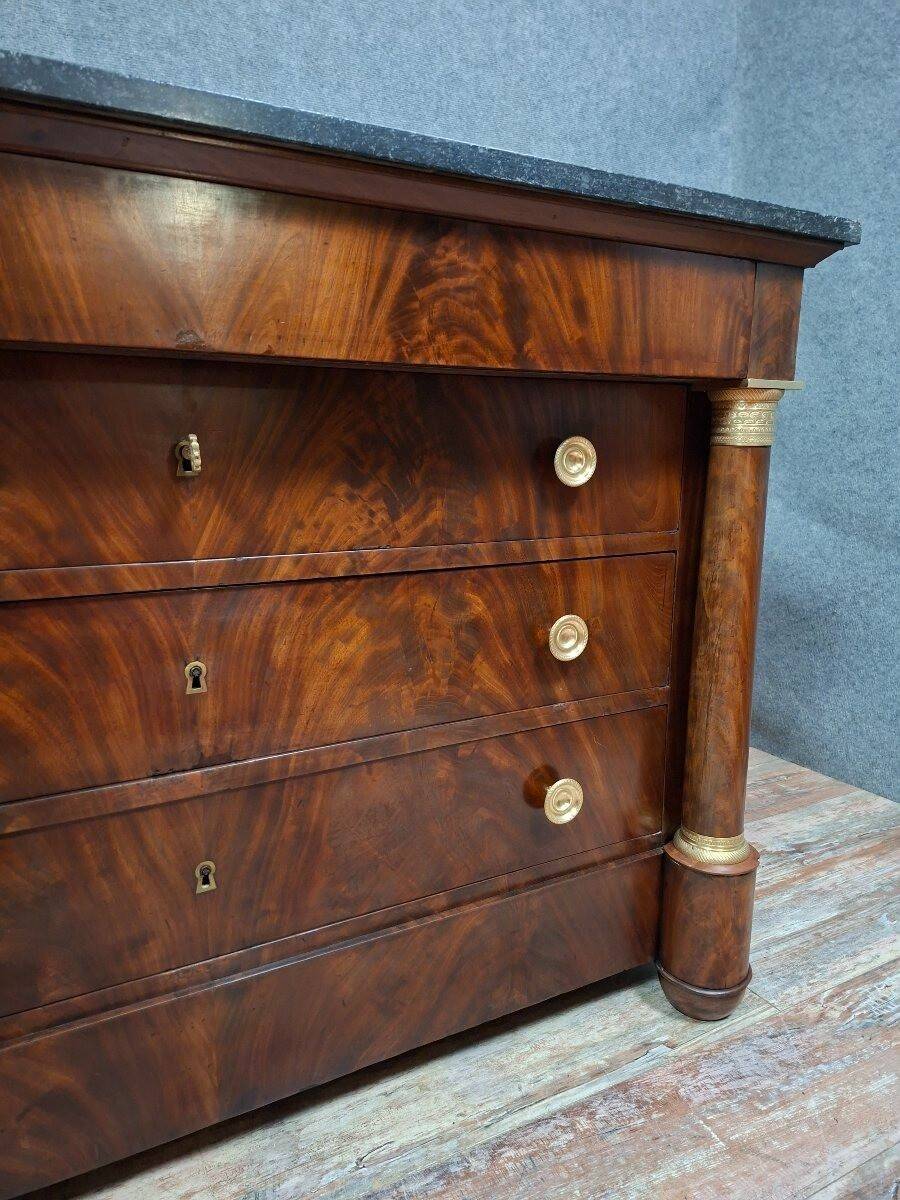 Empire commode in mahogany – Detached columns – Marble top – 19th century