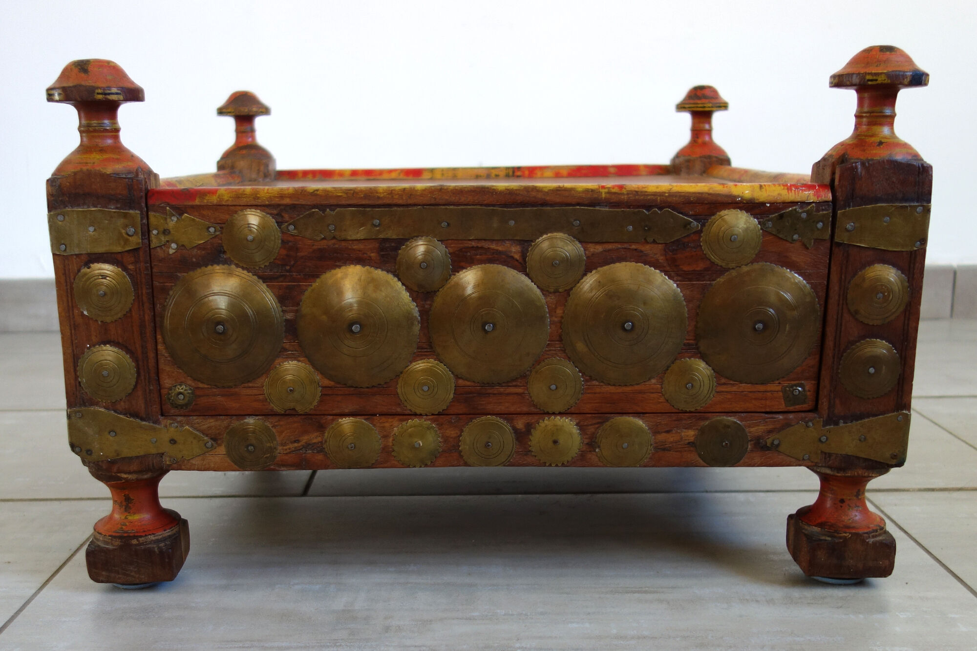 Table à thé d'origine afghane/pakistanaise
