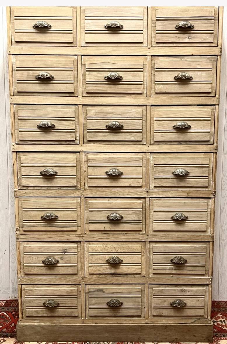 Craft furniture / drawer unit