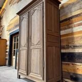 Aero-blasted oak wardrobe