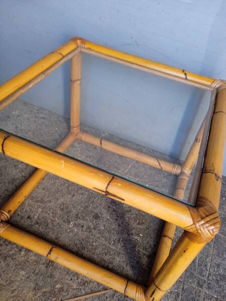 Square rattan end coffee table ep 1970