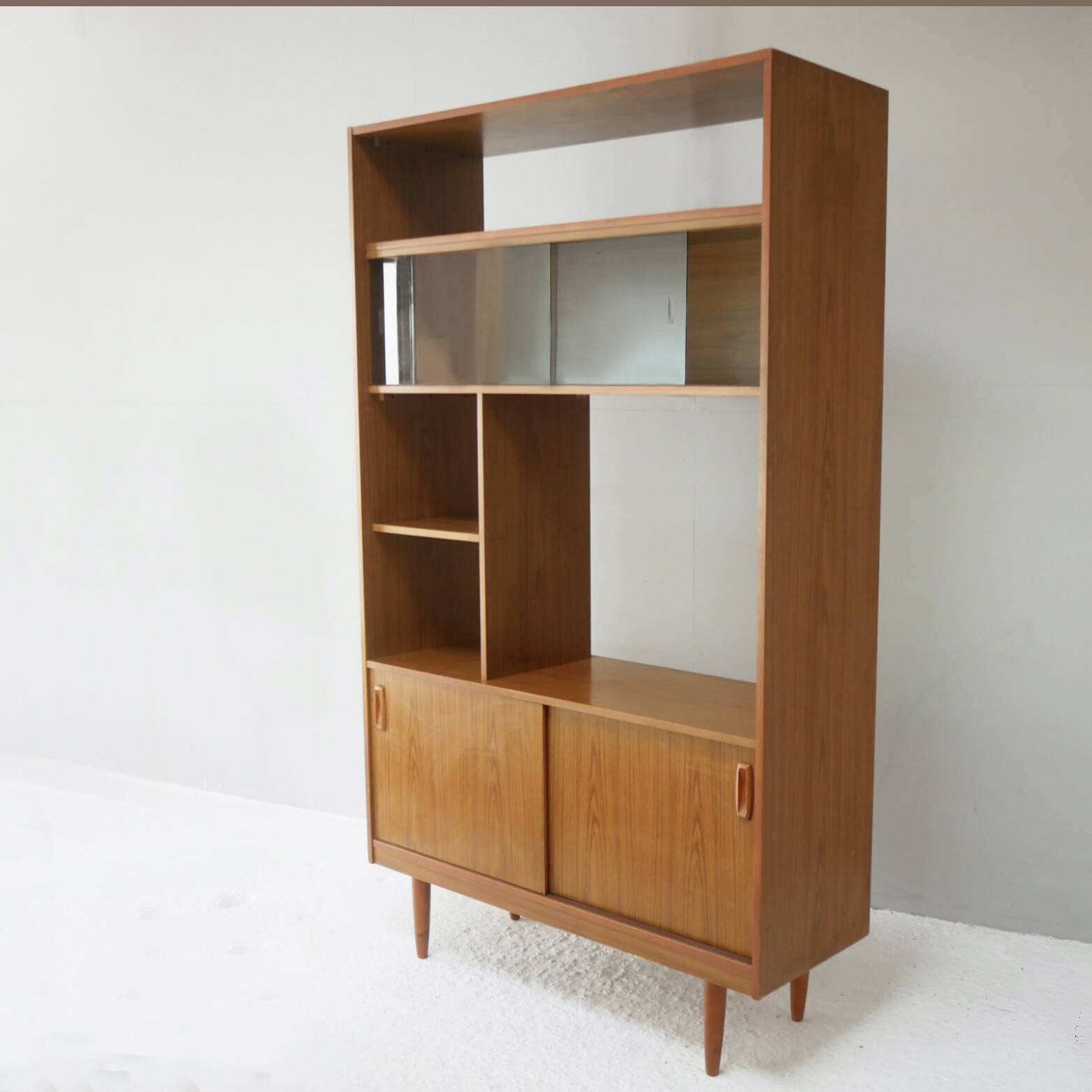 Bibliothèque des années 1970 par Schreiber