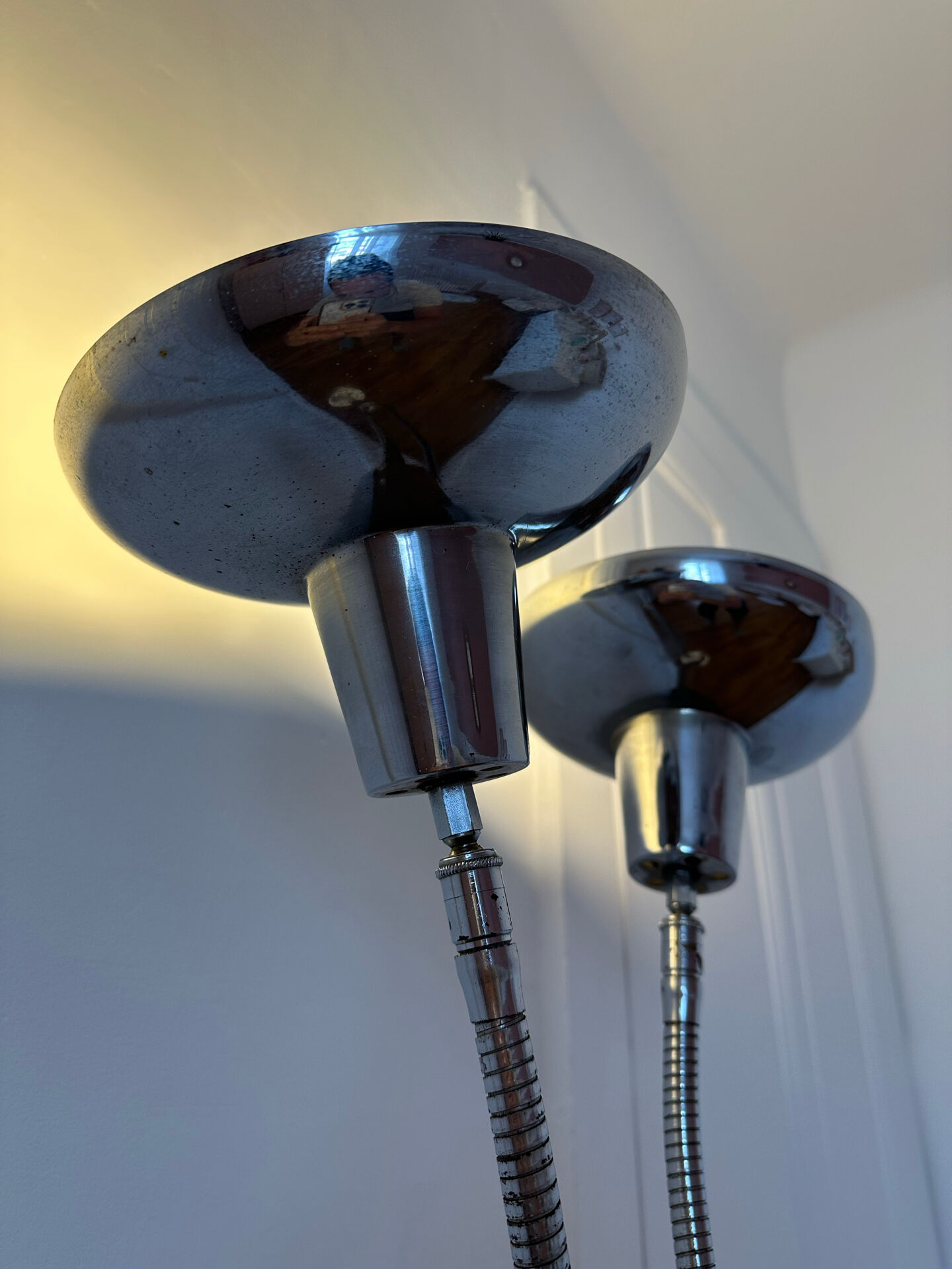 Design floor lamp with 2 flexible arms - vintage