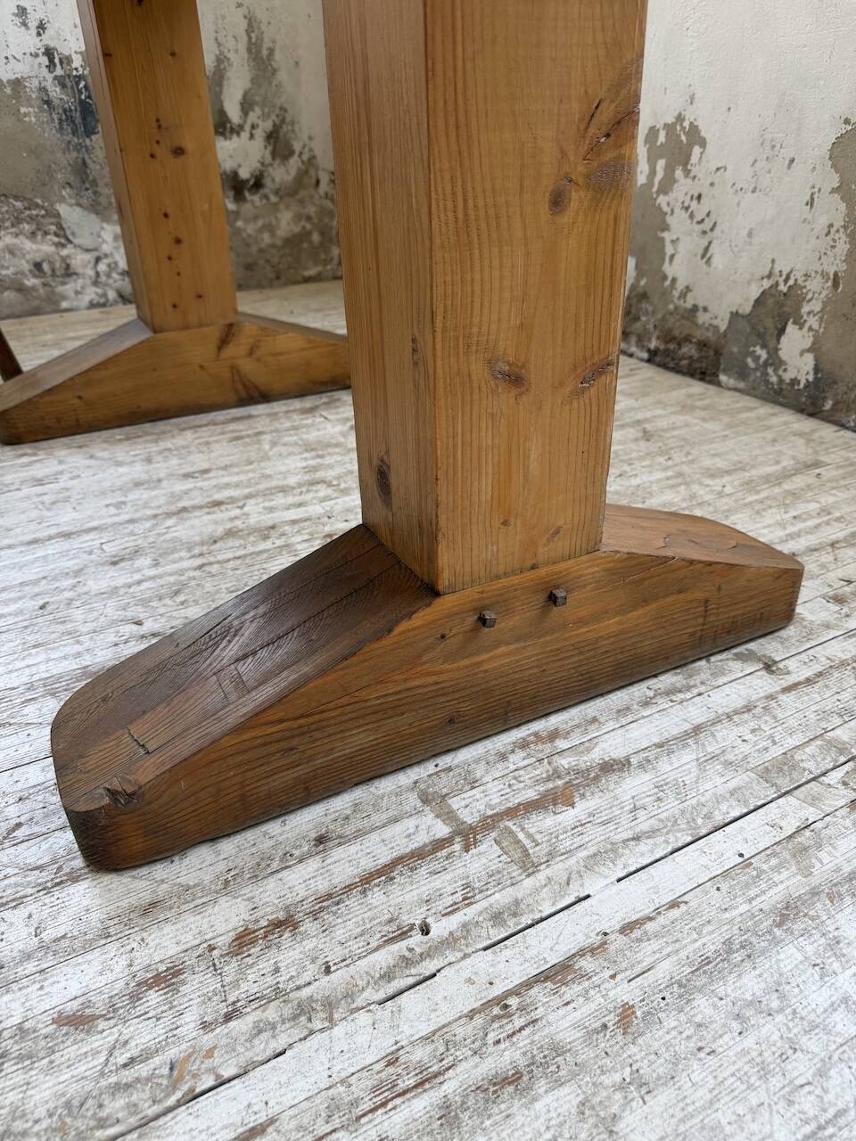Brutalist pine oval table