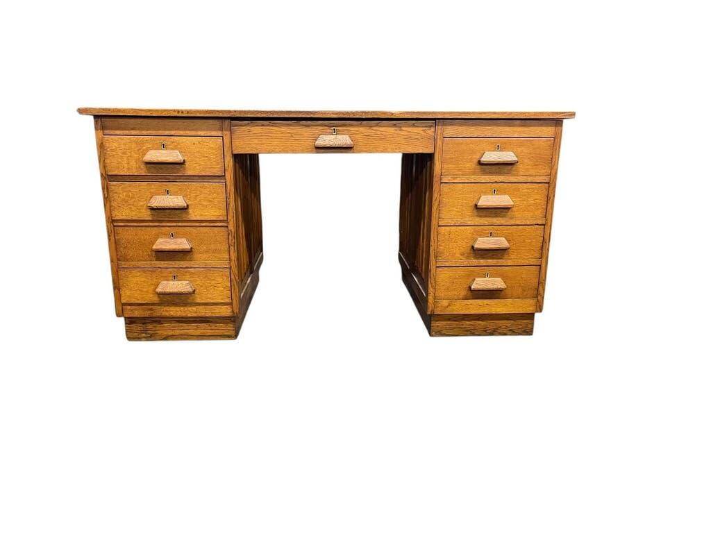 Vintage solid wood writing desk/table