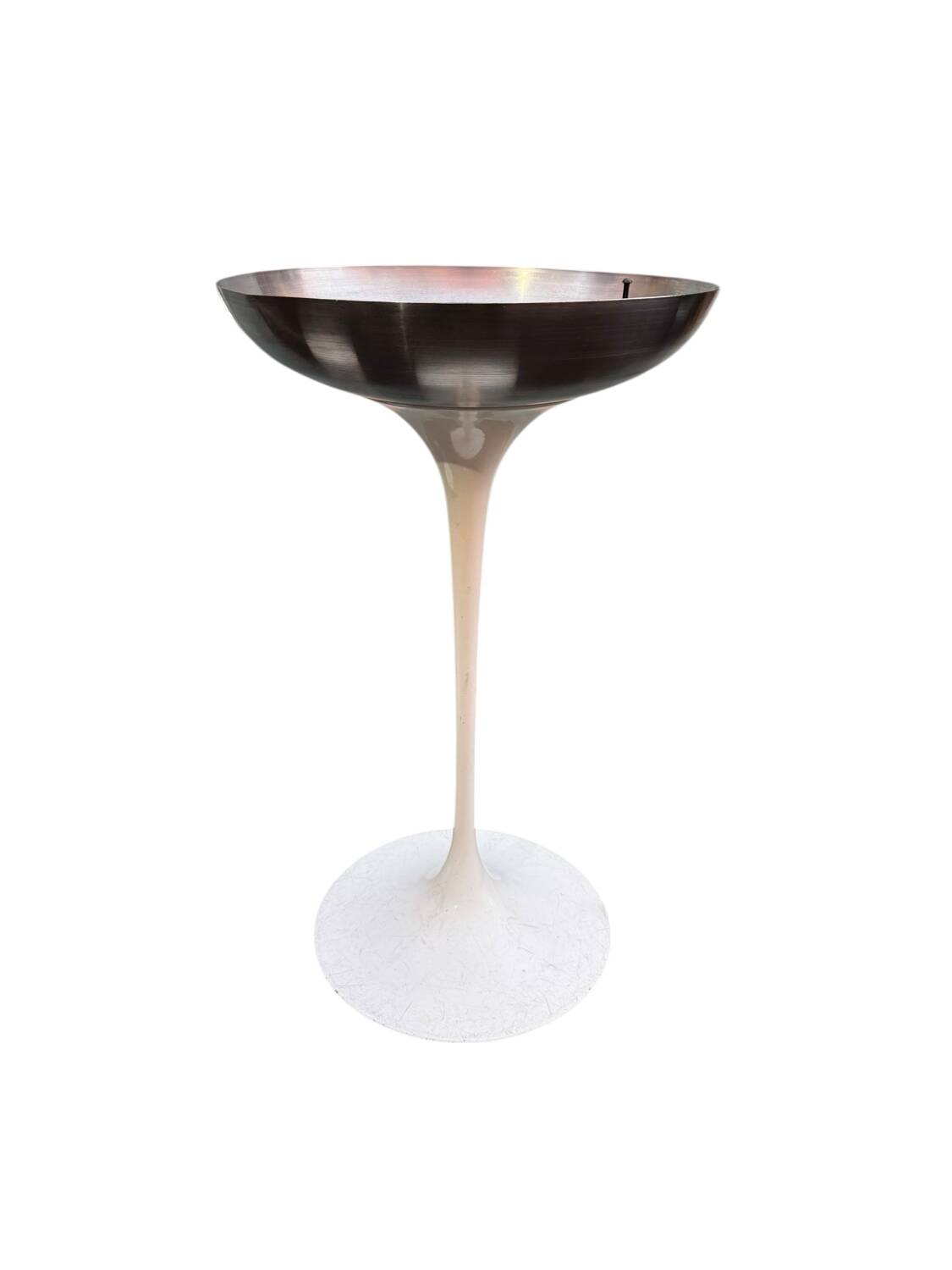 Tulip pedestal ashtray by Eero Saarinen for Knoll International
