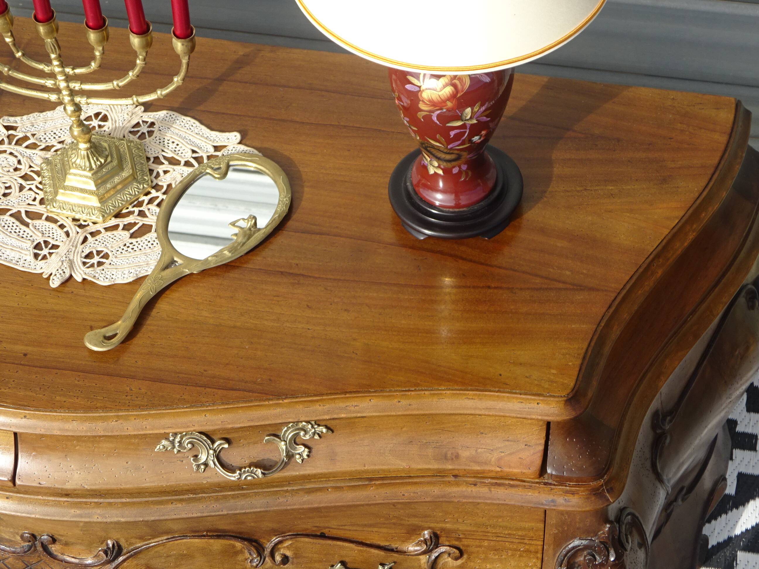 Coffin-style chest of drawers in walnut