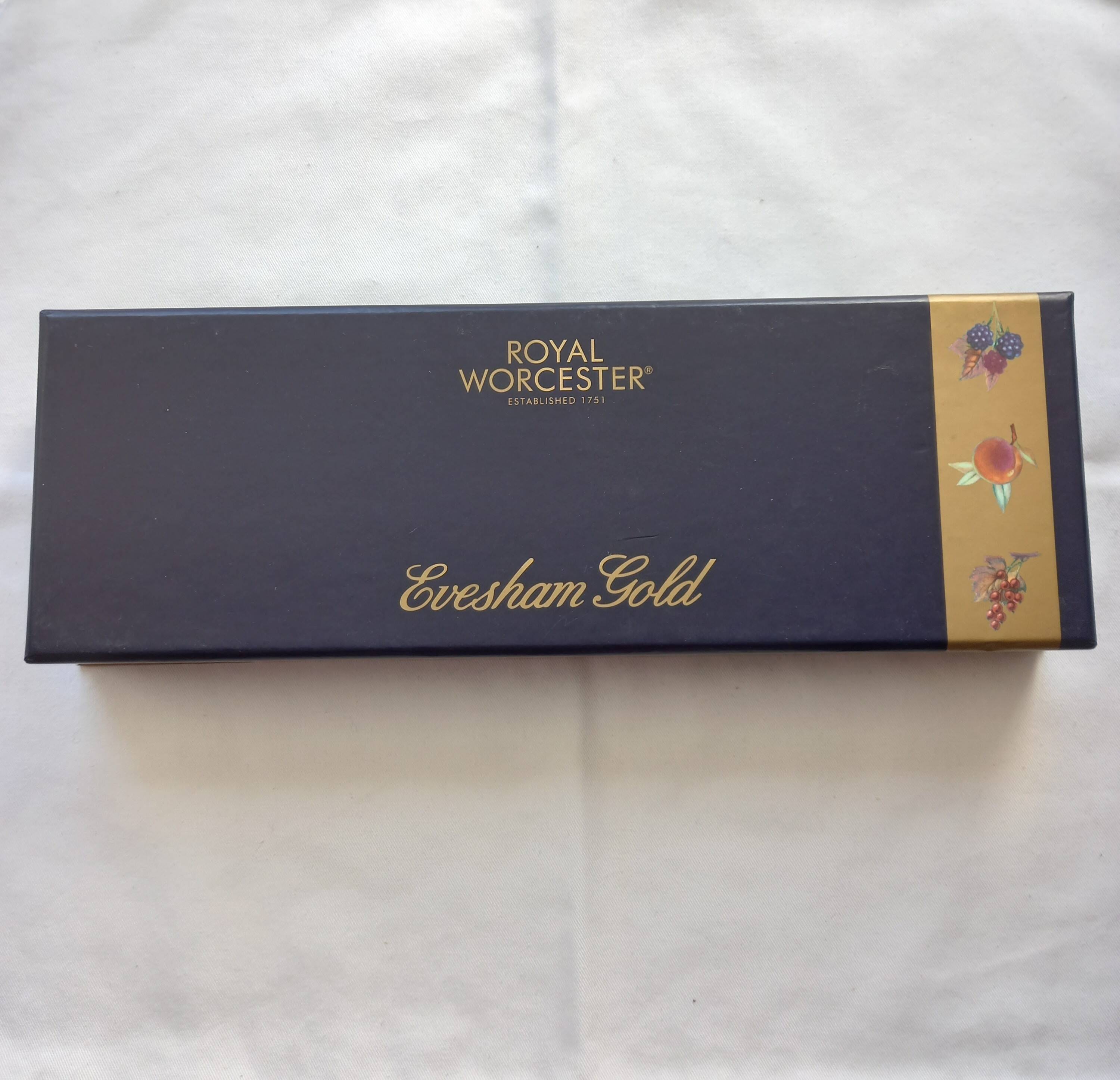 Royal Worcester Evesham Gold cake server