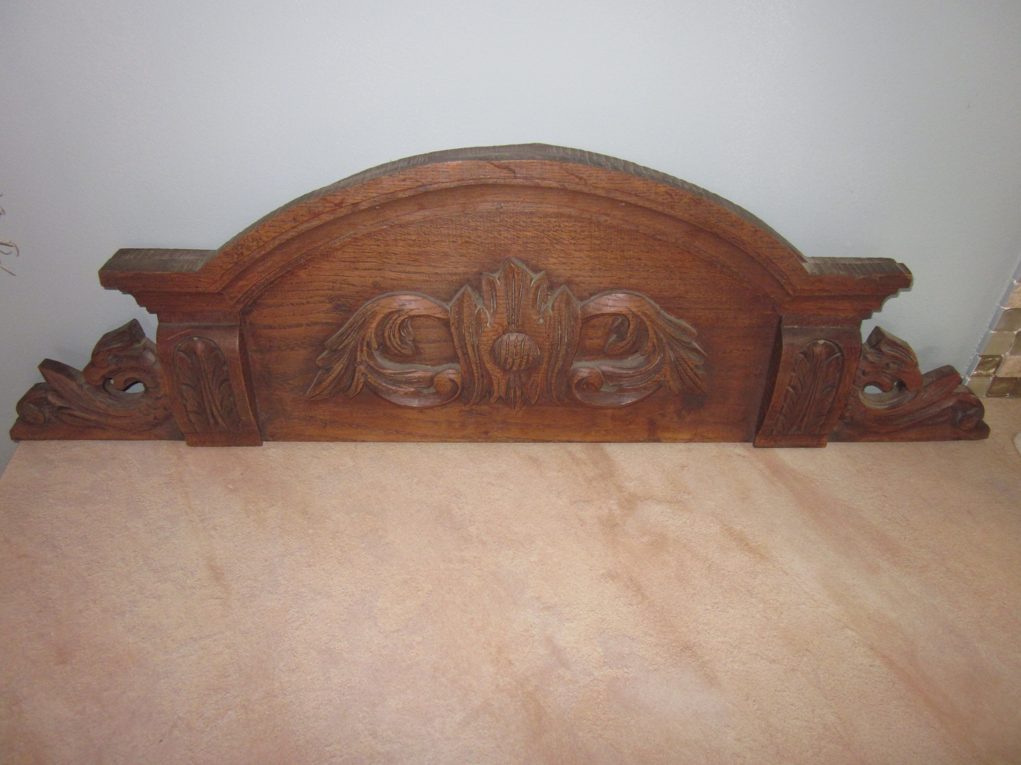 Old pediment in chene