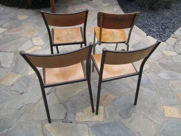 Lot de 4 chaises d'école anciennes
