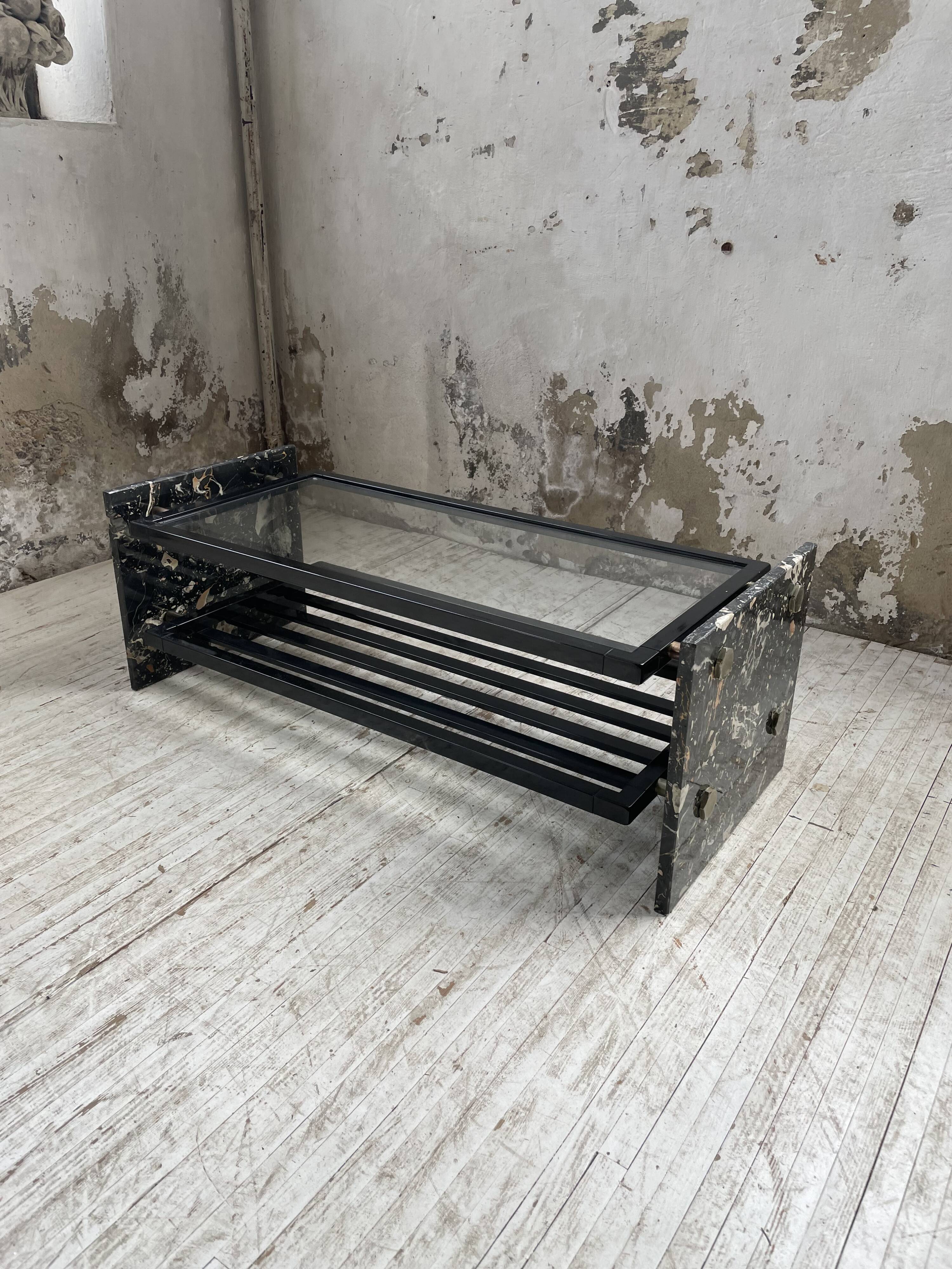 Coffee table year 80 Italian marble and glass