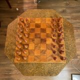 Table d'échecs artisanale en bois