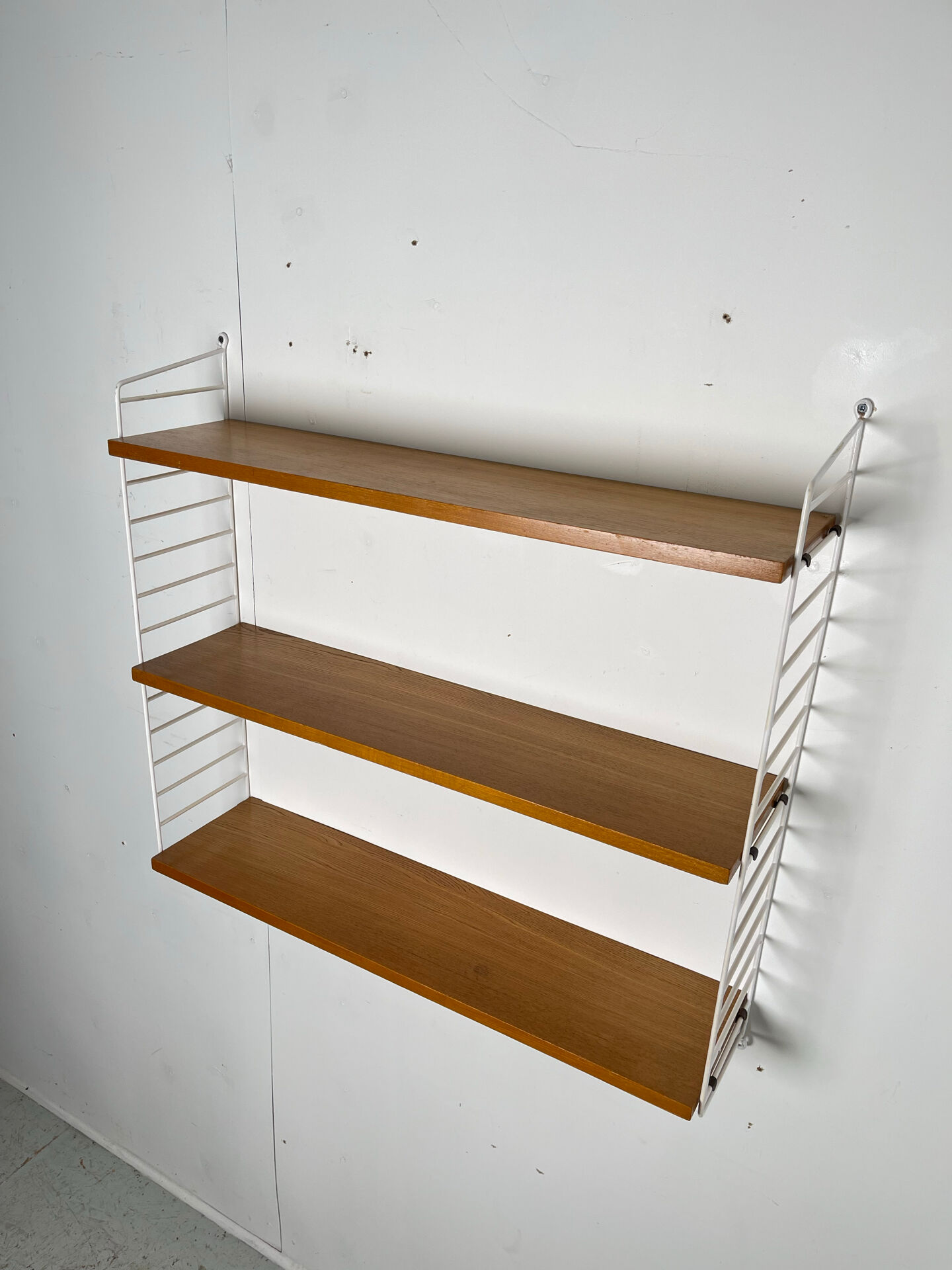 String shelf by Nisse Strinning 1960