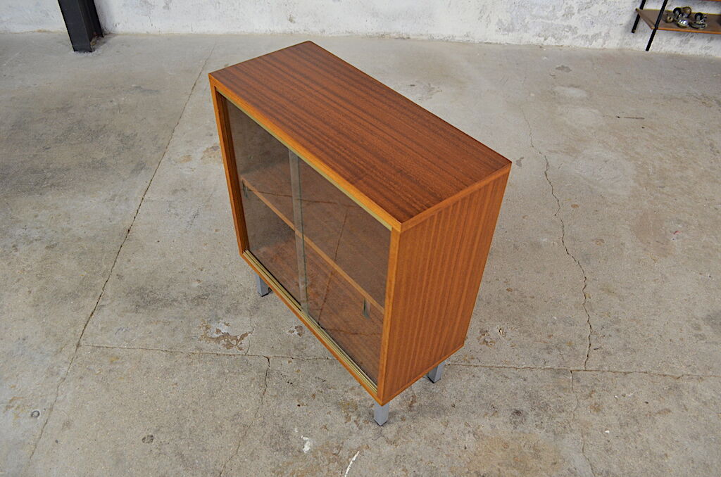 Vintage showcase Irene mahogany 1960