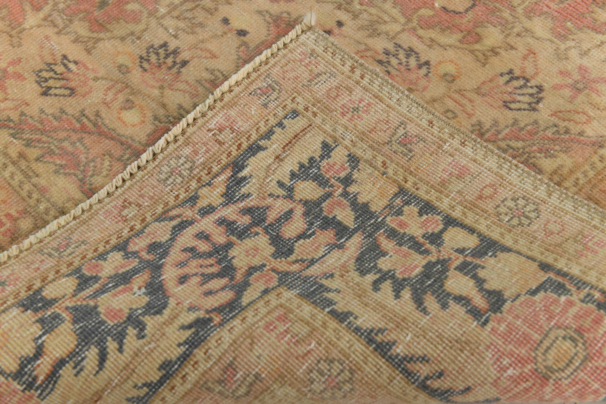 Vintage Pale Red & Pink Persian Rug, 144x216Cm