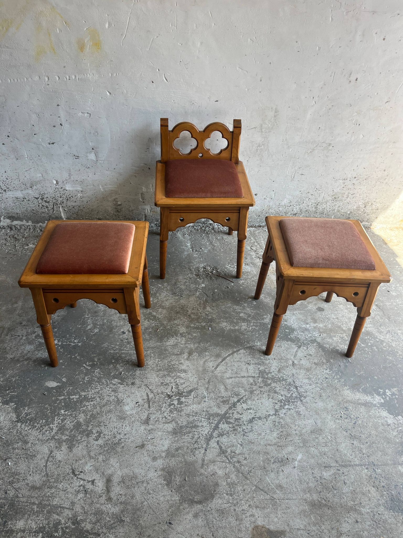 Set of 3 rustic neo-Gothic stools, 1970s