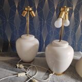 Lamps 2 white cracked ceramic foot fires