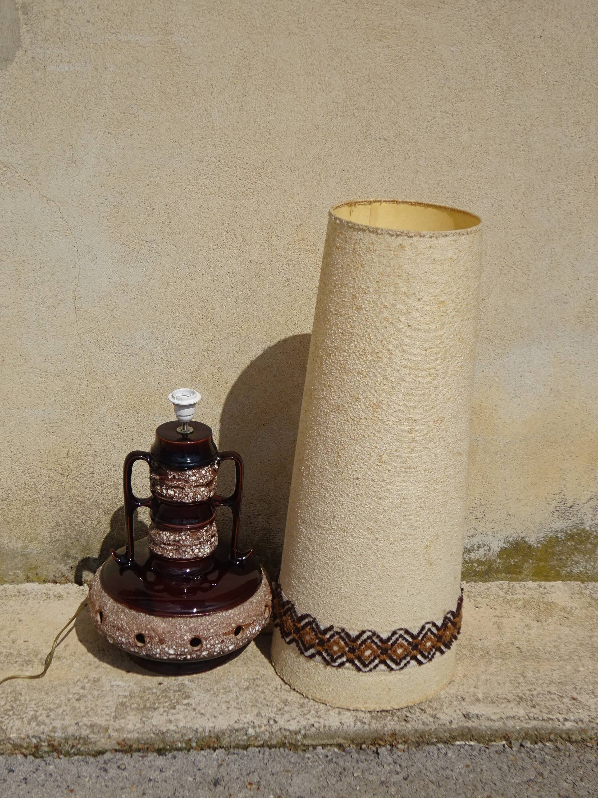 Large vintage floor lamp, 132 cm