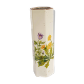 Botanical vase motifs