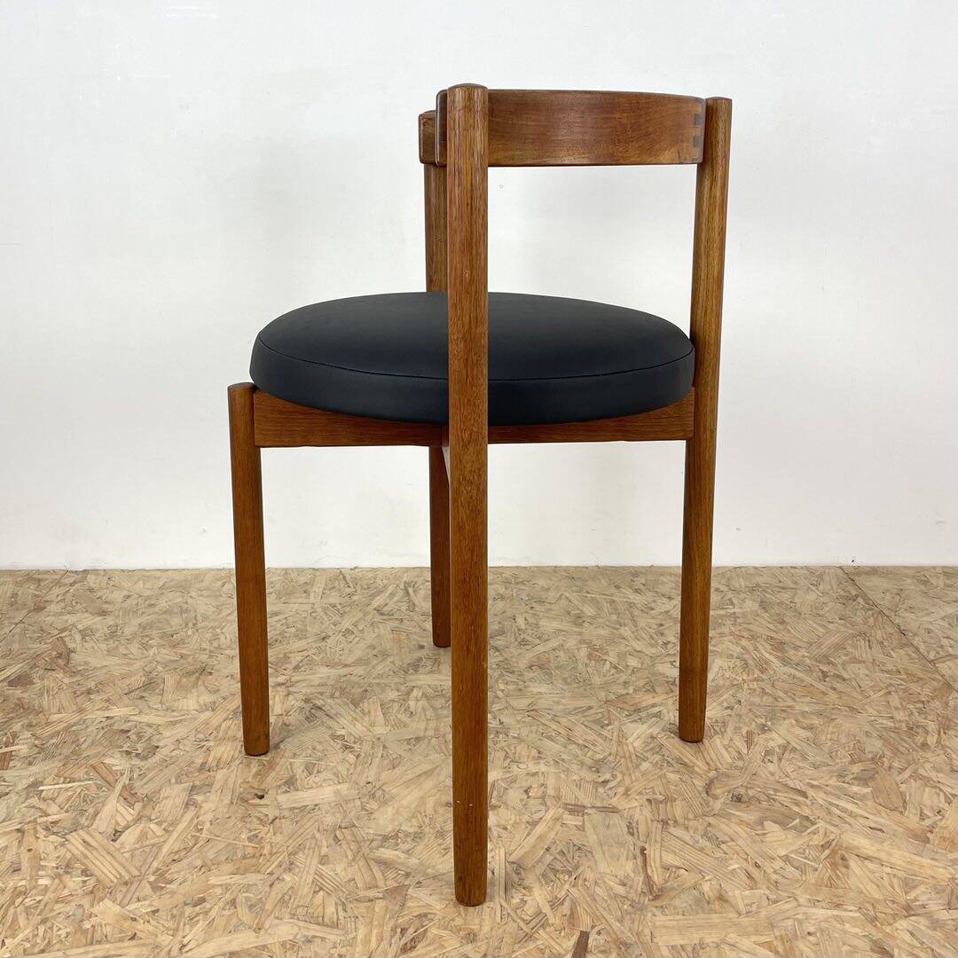 Chaise en teck danois par Hugo Frandsen