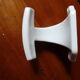 Patère en porcelaine blanche art déco