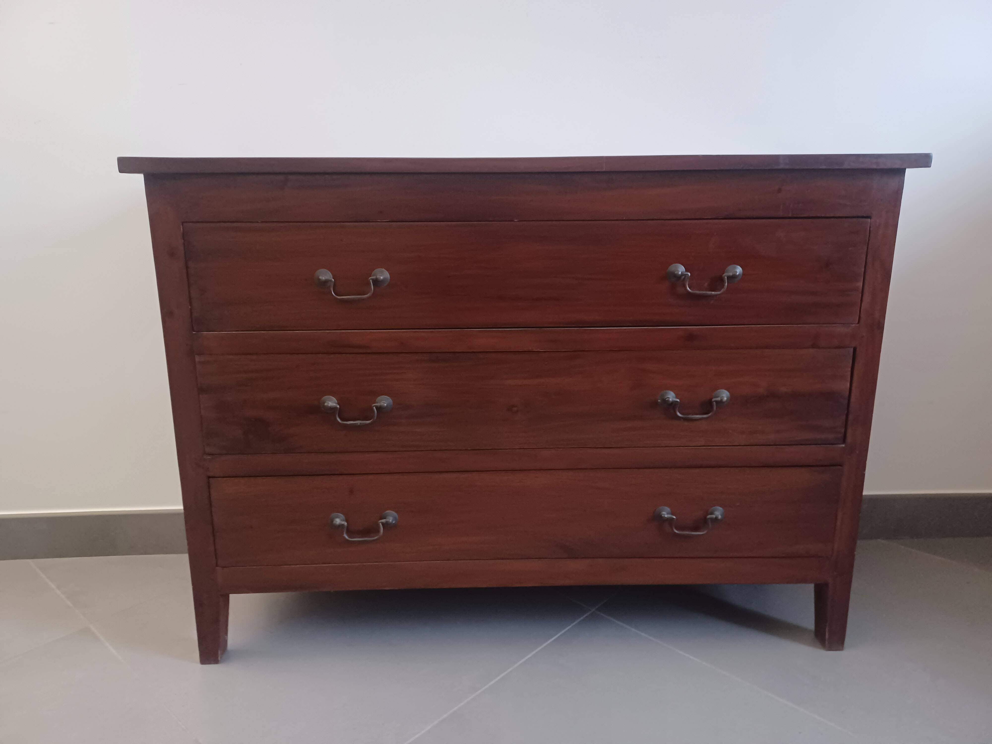 Three-drawer chest of drawers in exotic wood