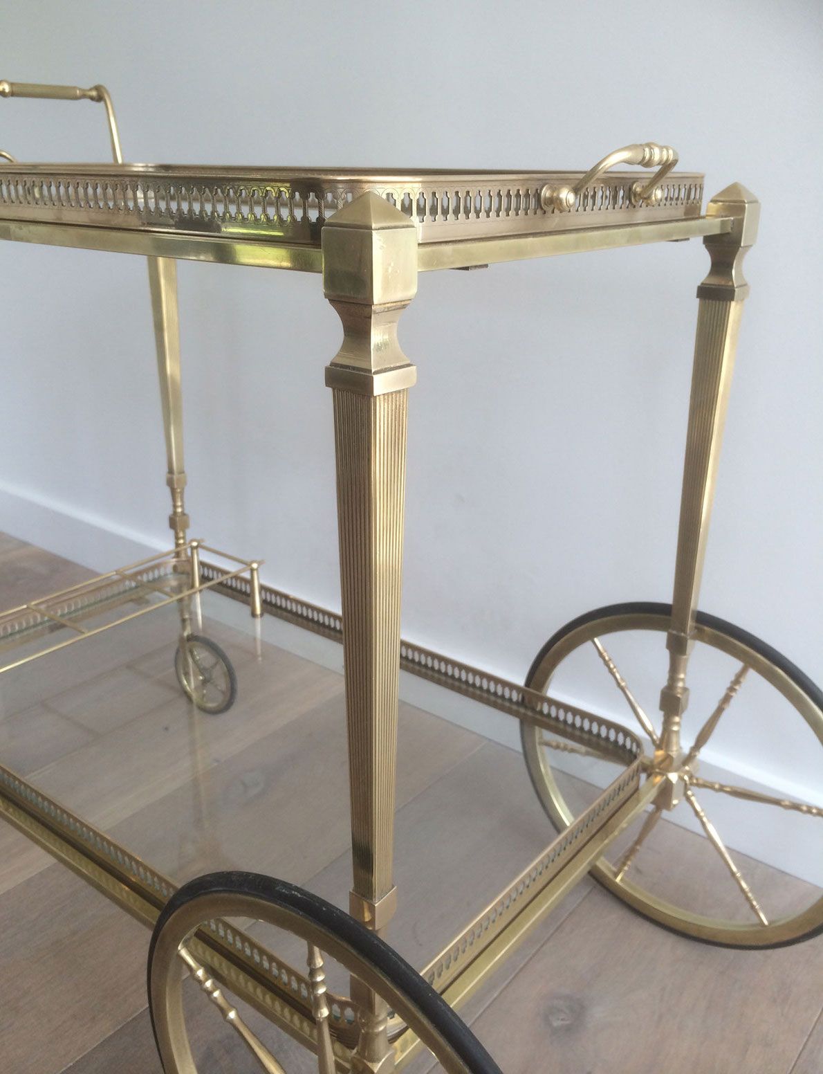 Brass rolling table from the Baguès house.
