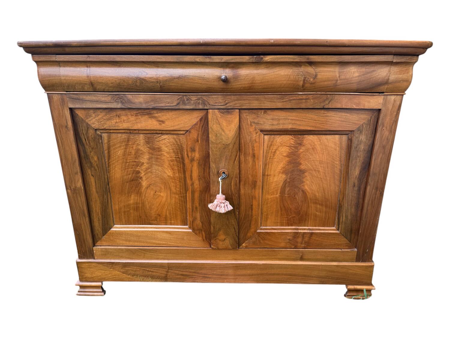 Louis Philippe Walnut Sideboard 19´s