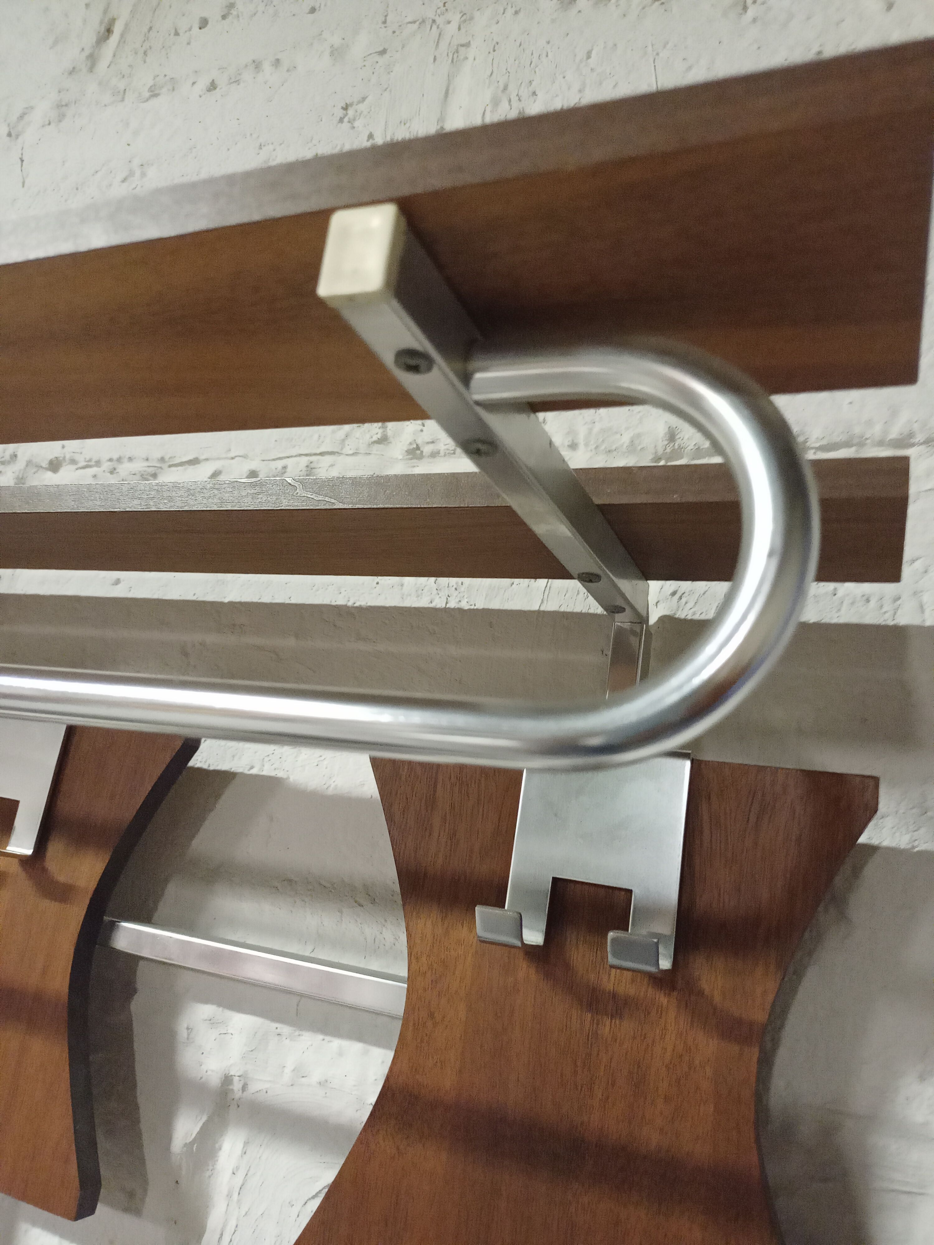 Porte manteau chapeau scandinave en teck