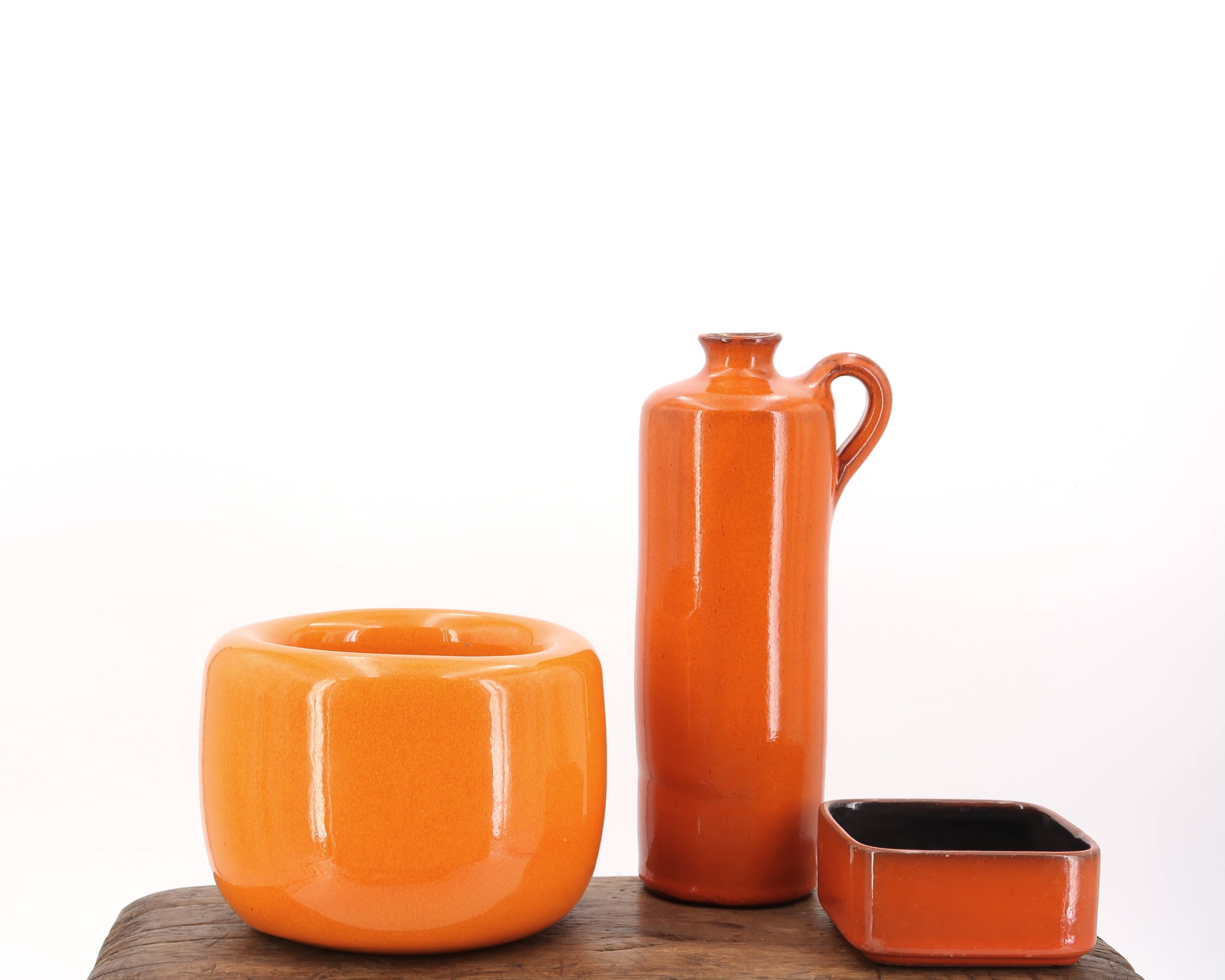 Vintage orange ceramic pot