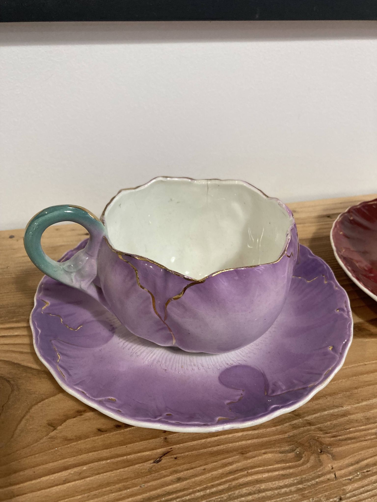 Pair of Art Nouveau barbotine lunches signed Lunéville