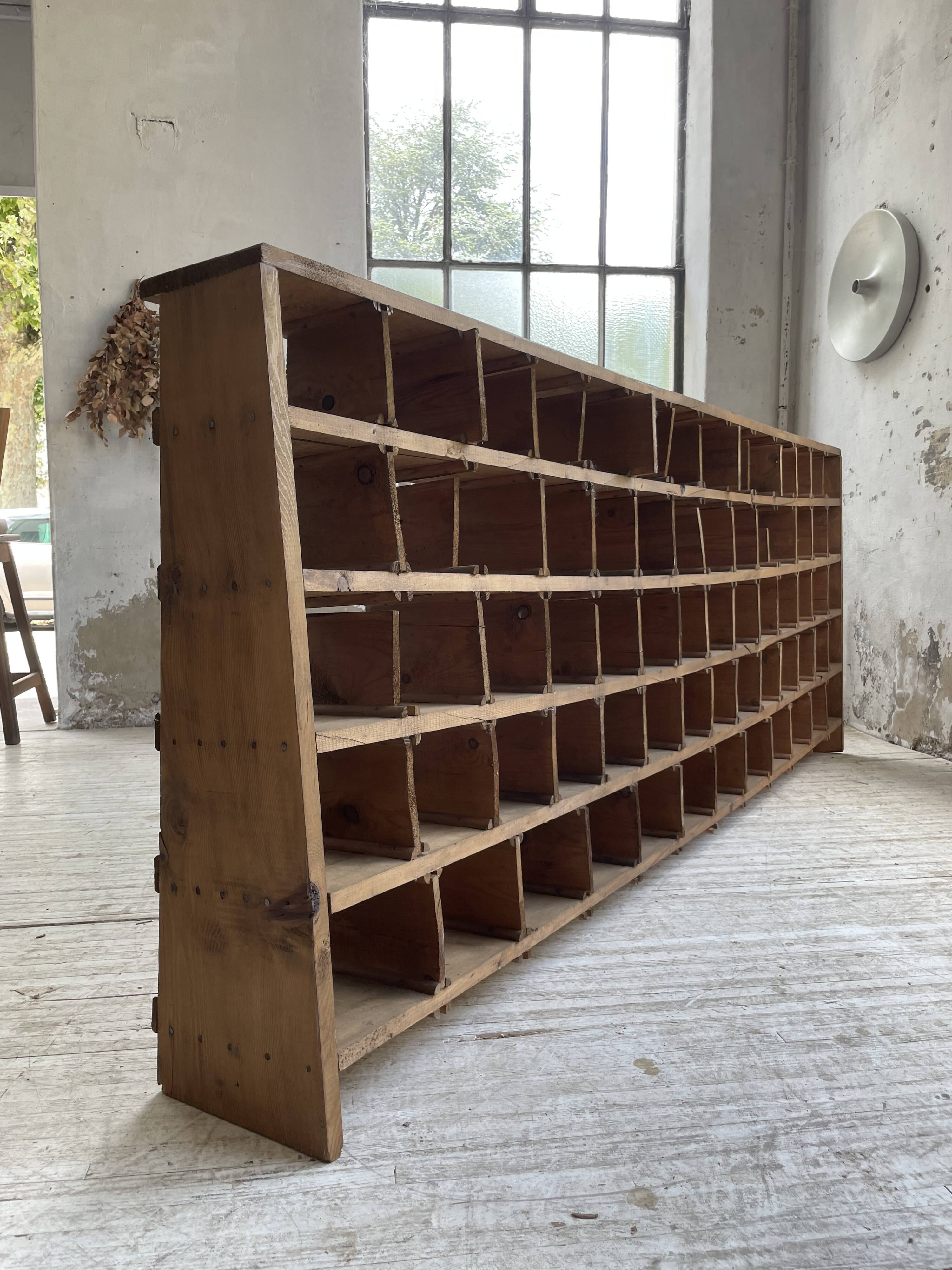 Meuble de métier pin à cases XL 250cm