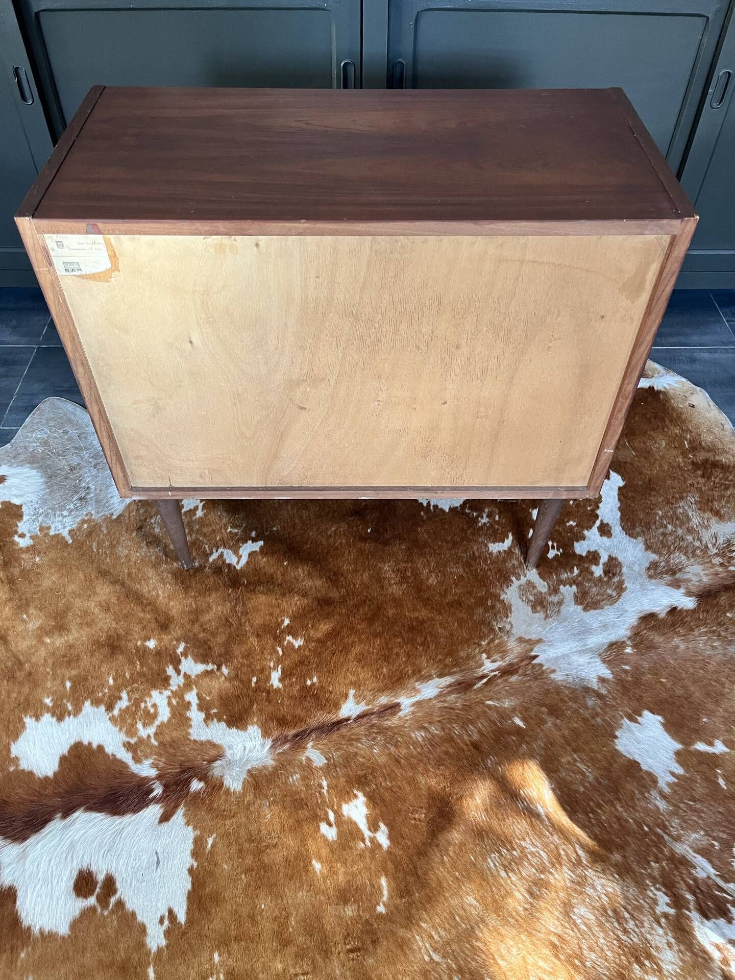 Vintage chest of drawers