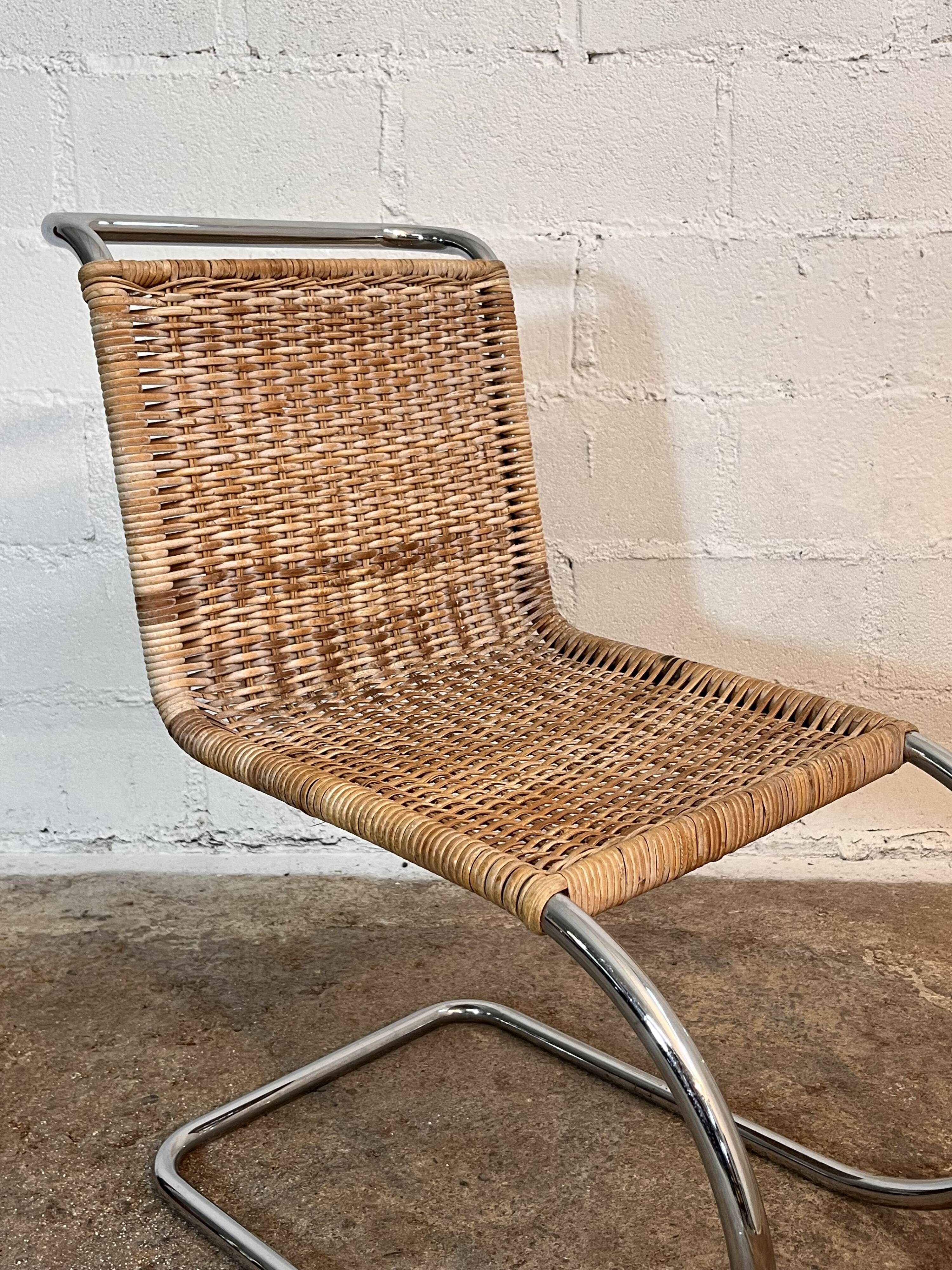 Set of 4 mr10 rattan chairs by mies van der rohe