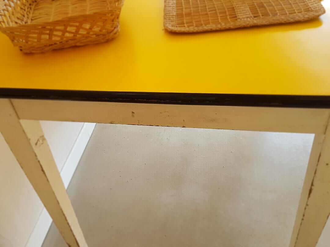 60s kitchen table in wood and formica