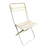 Beige wooden and metal folding chair