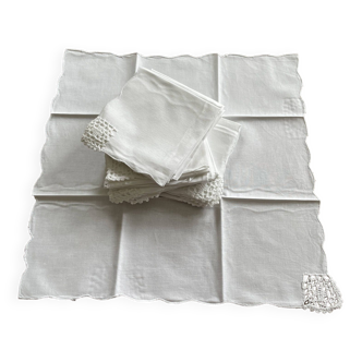 Nappe rectangulaire brodée ajourée ancienne +  16 serviettes