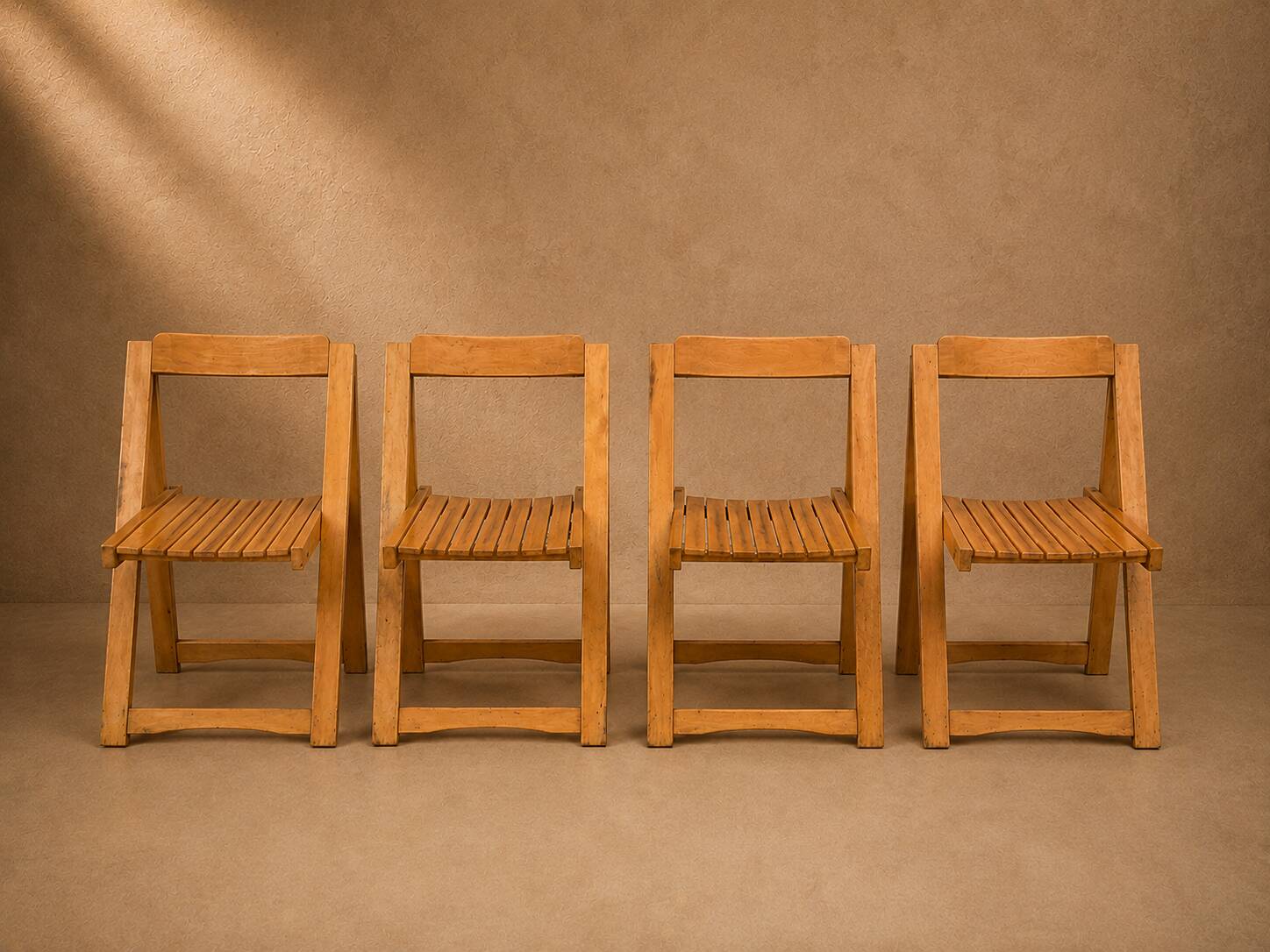 Set of 4 Aldo Jacober / Alberto Bazzani chairs.