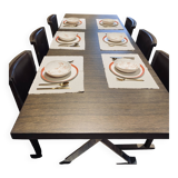 Table et chaises design d'Antonio Citterio