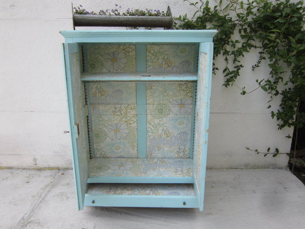 Small Paris wardrobe