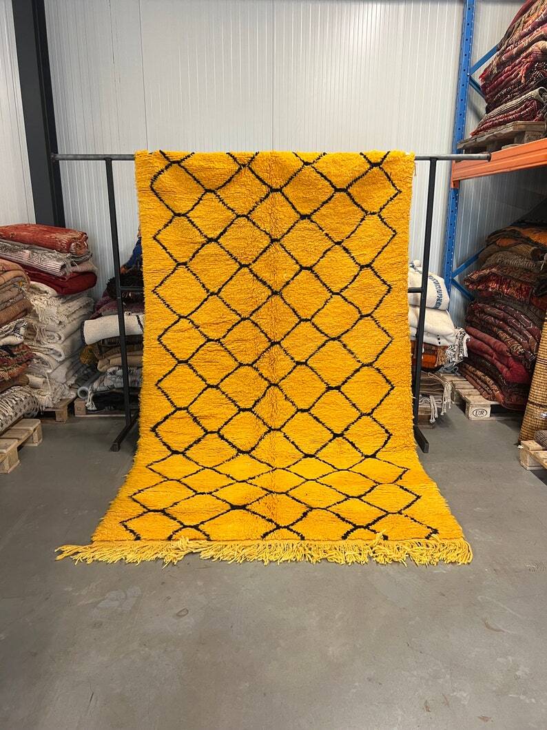 Moroccan Berber rug 250cmx150cm