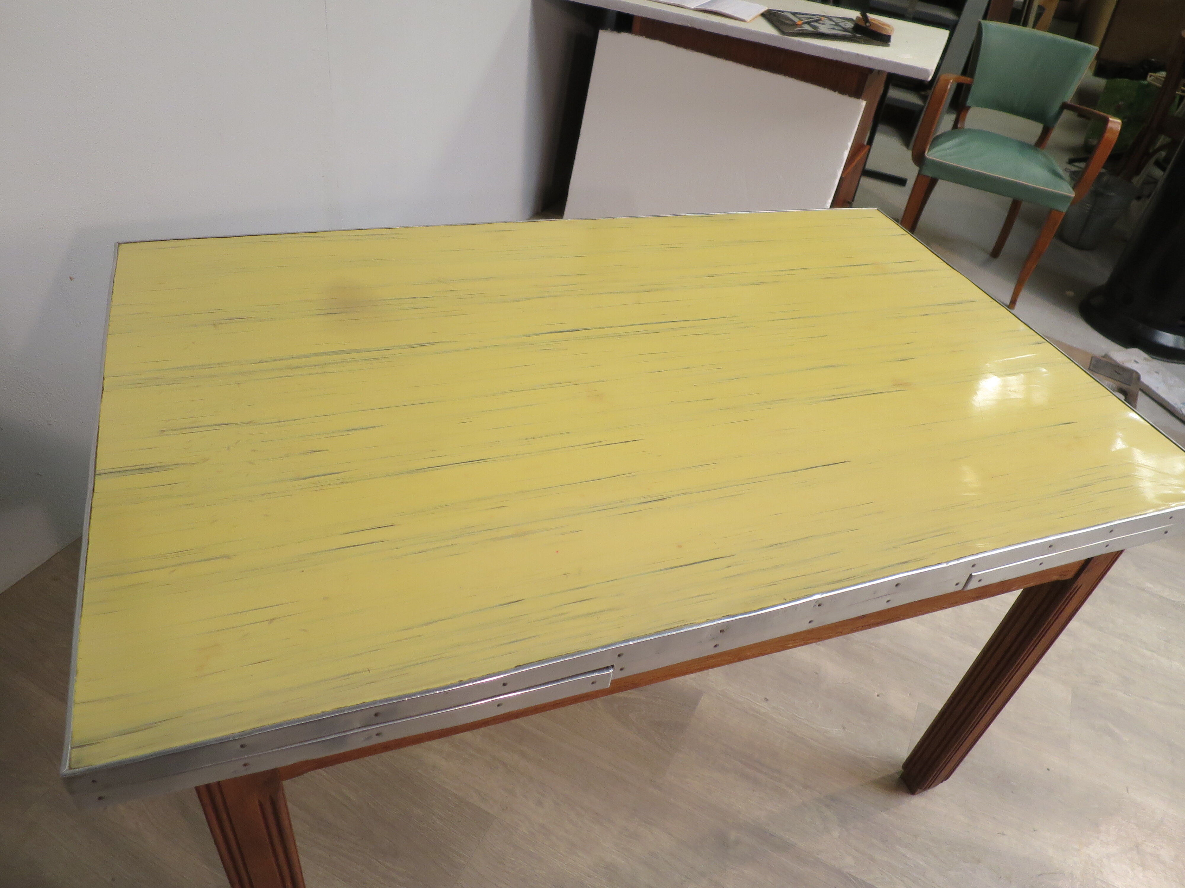 Table 60s in solid oak