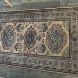 Oriental Carpet 127x78 cm