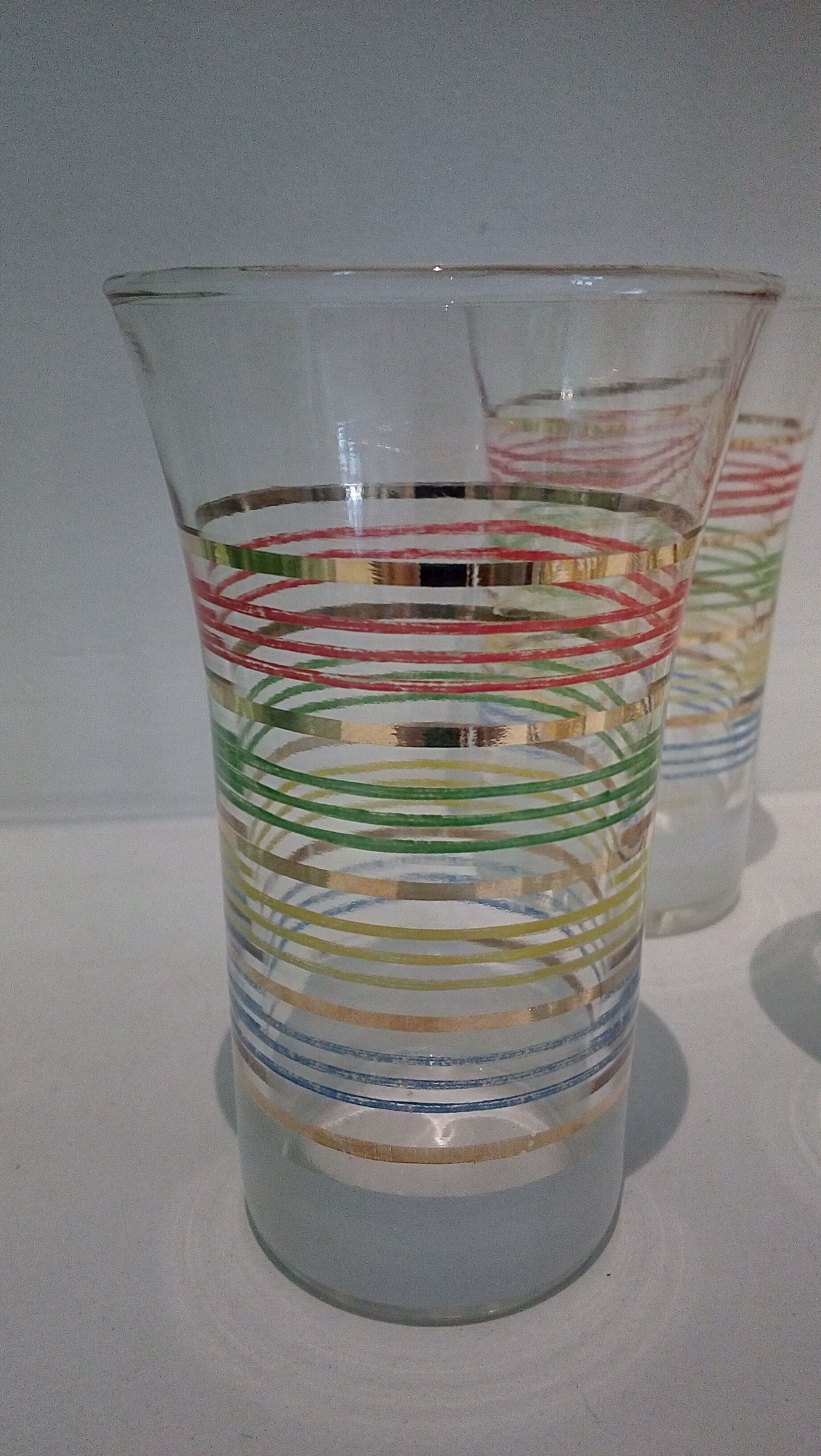 Set of 6 vintage juice glasses with stripes