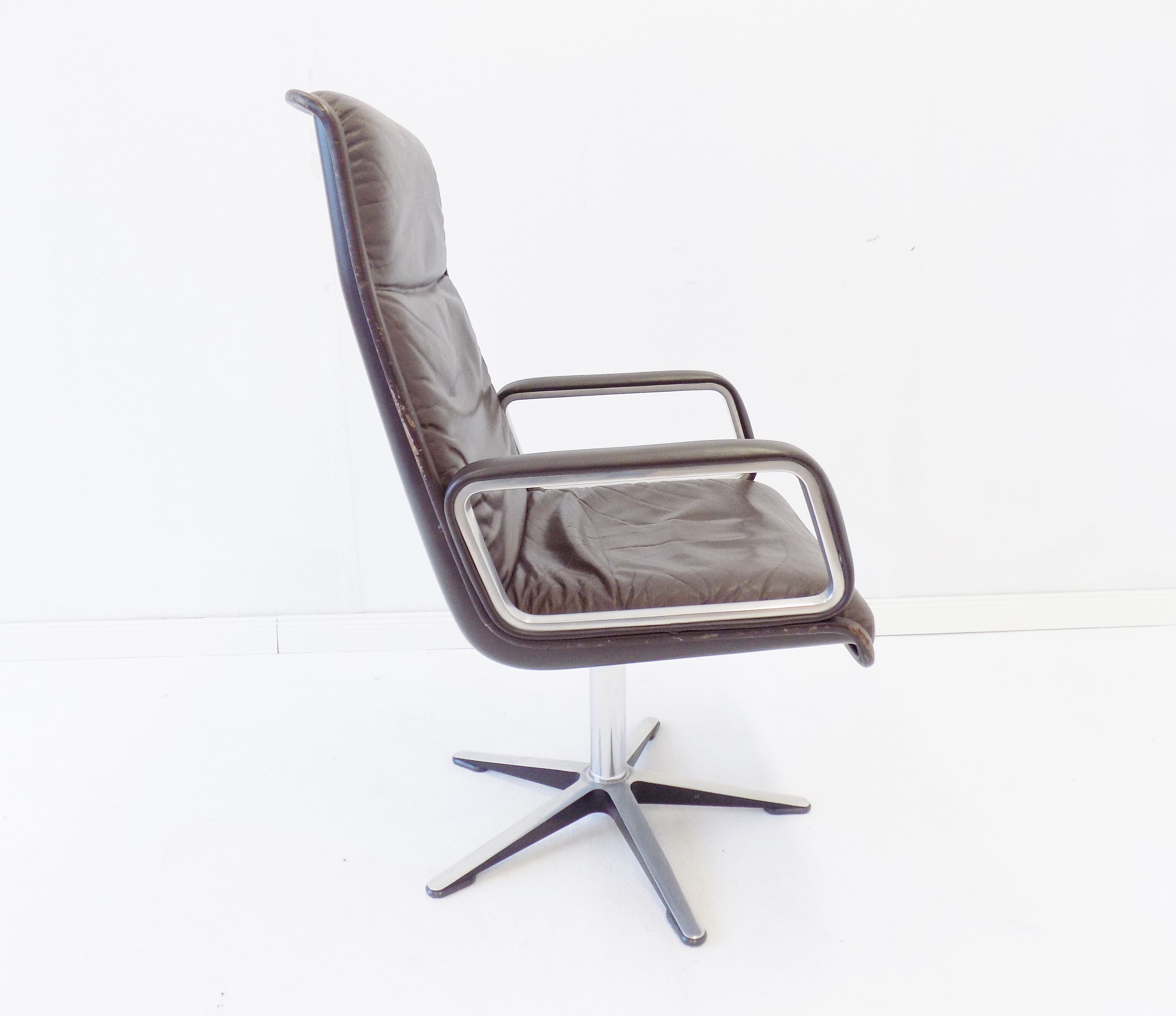 Wilkhahn Delta Highback set of 2 brown leather armchairs by Delta Design